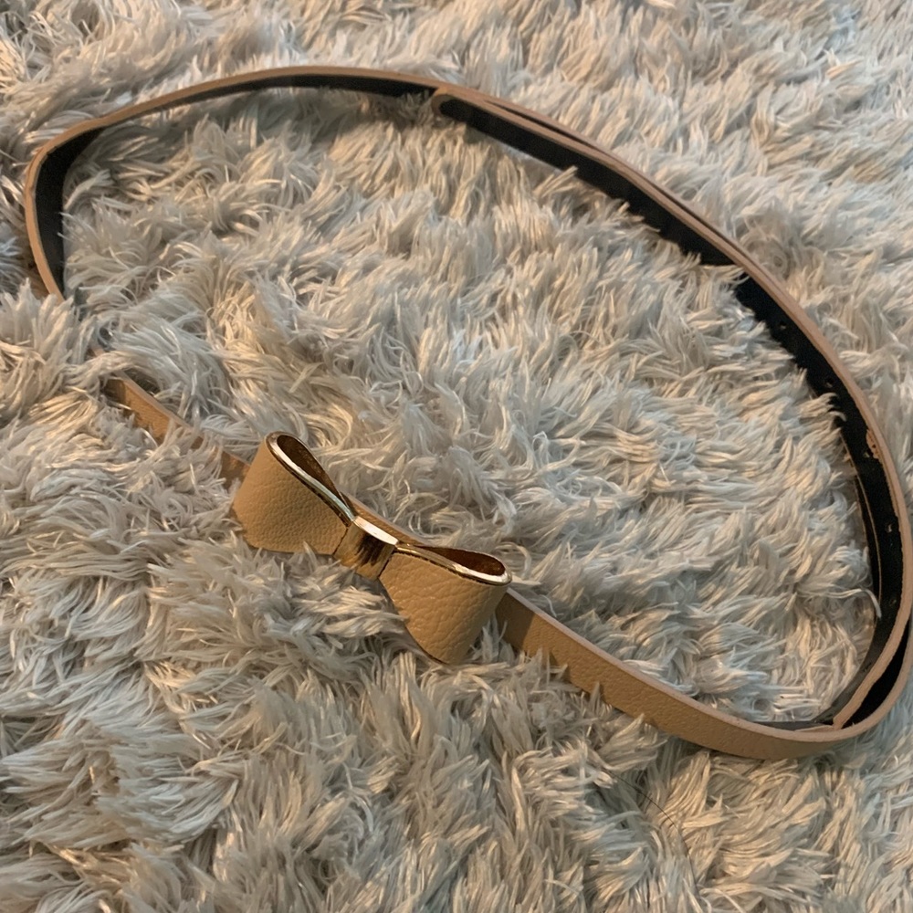 Bow belt.